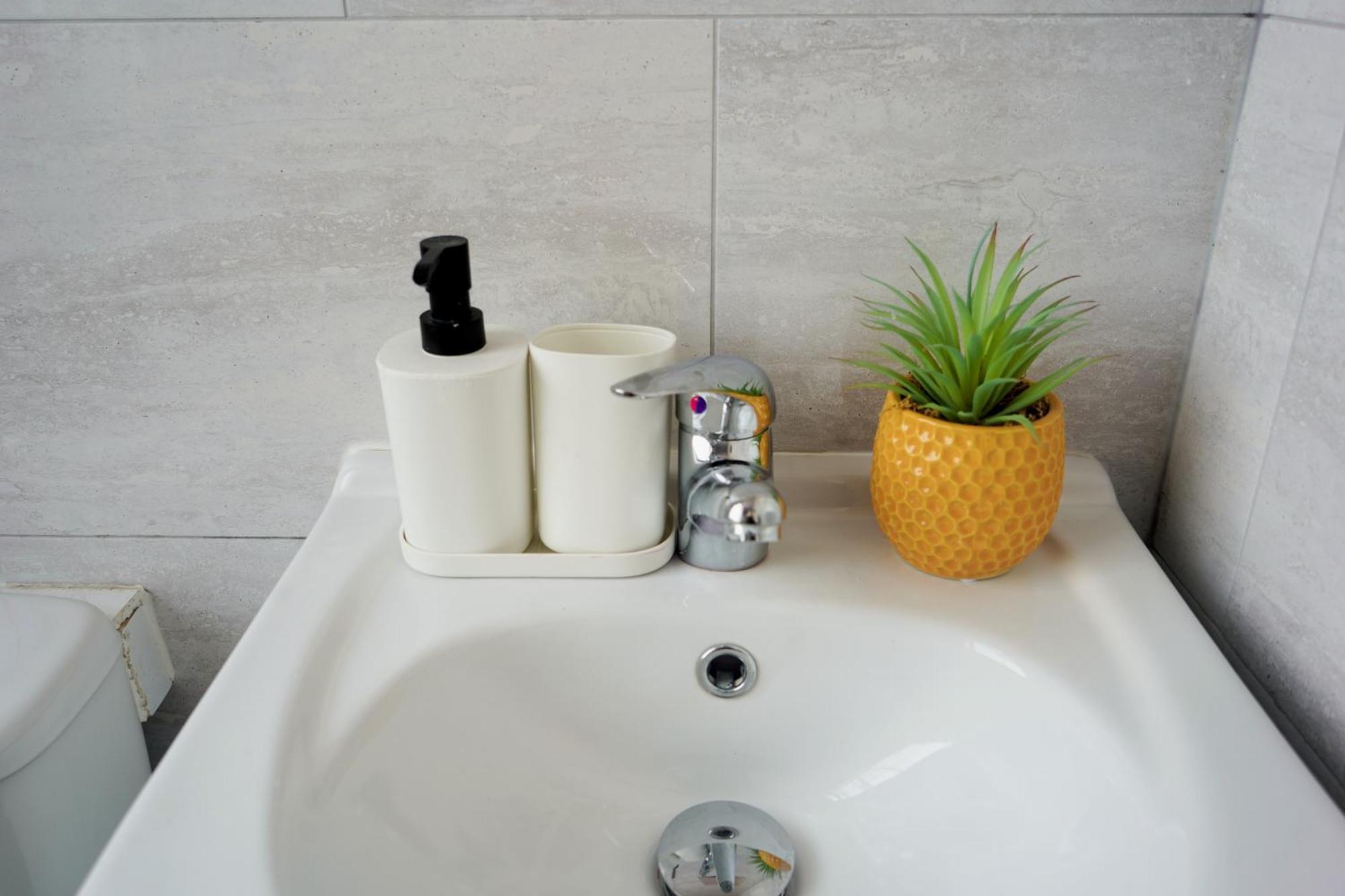 Bright And Spacious Studio In Central برمنغهام المظهر الخارجي الصورة